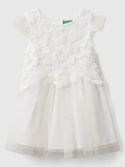 Kleid in Weiß