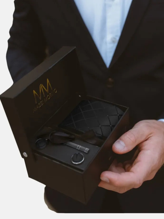 Krawatten-Set in Schwarz Quadrat