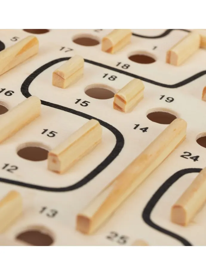 Labyrinth Spiel in Natur