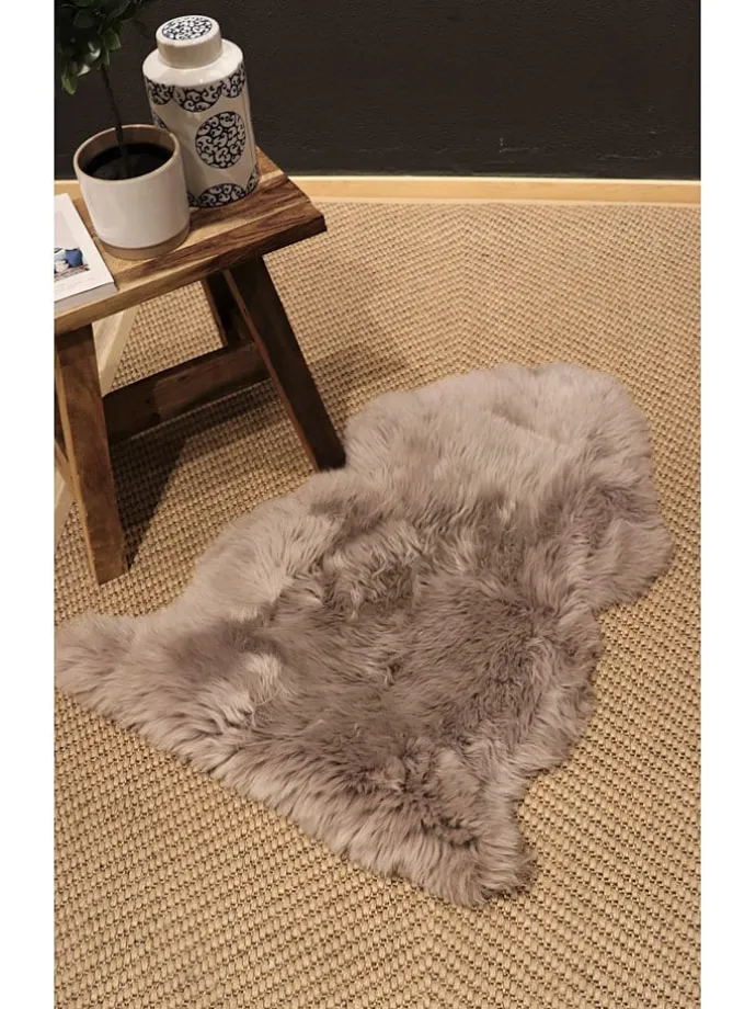 Lammfell in Taupe