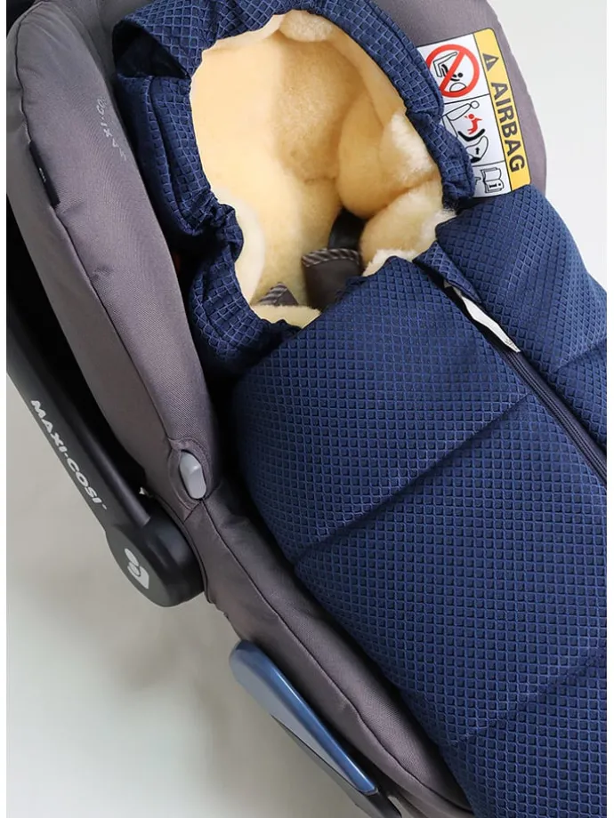 Lammfell-Fußsack "Channy" in Blau - (L)80 x (B)37 cm