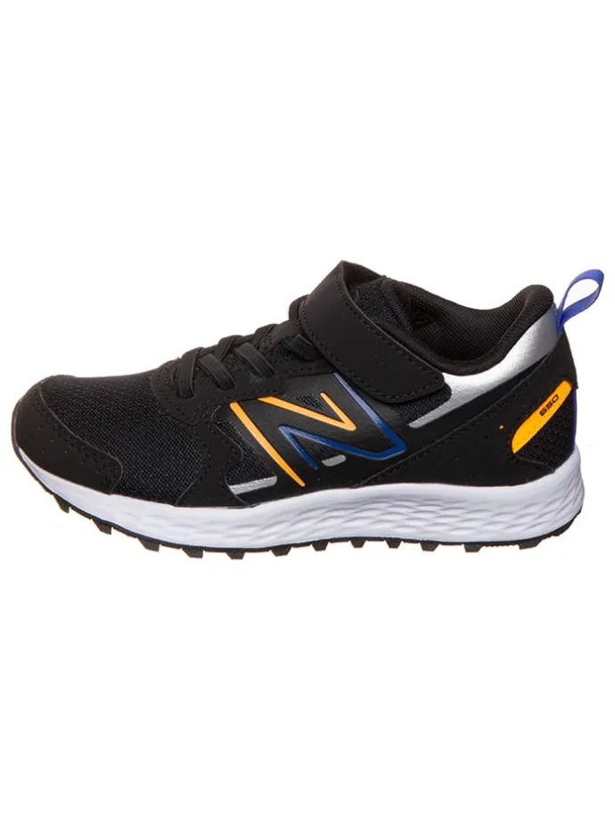 Laufschuhe "650" in Schwarz