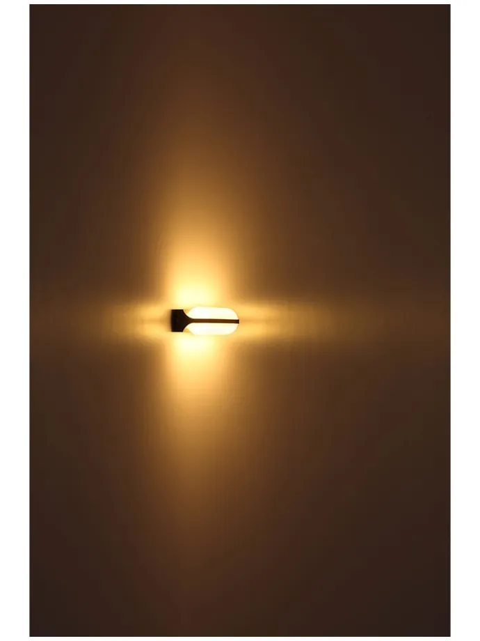 LED-Außenleuchte "Honna" in Grau - (B)26 x (H)6 cm