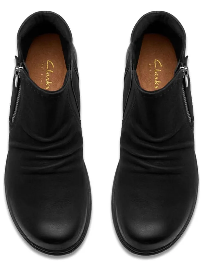 Leder-Ankle-Boots in Schwarz