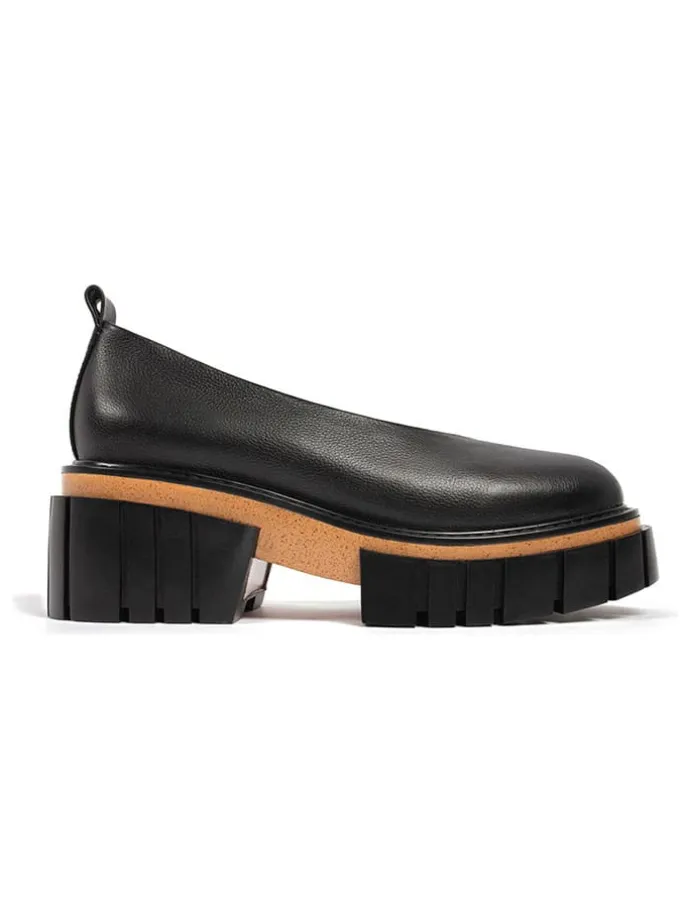 Leder-Ballerinas in Schwarz/ Hellbraun