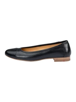 Leder-Ballerinas in Schwarz