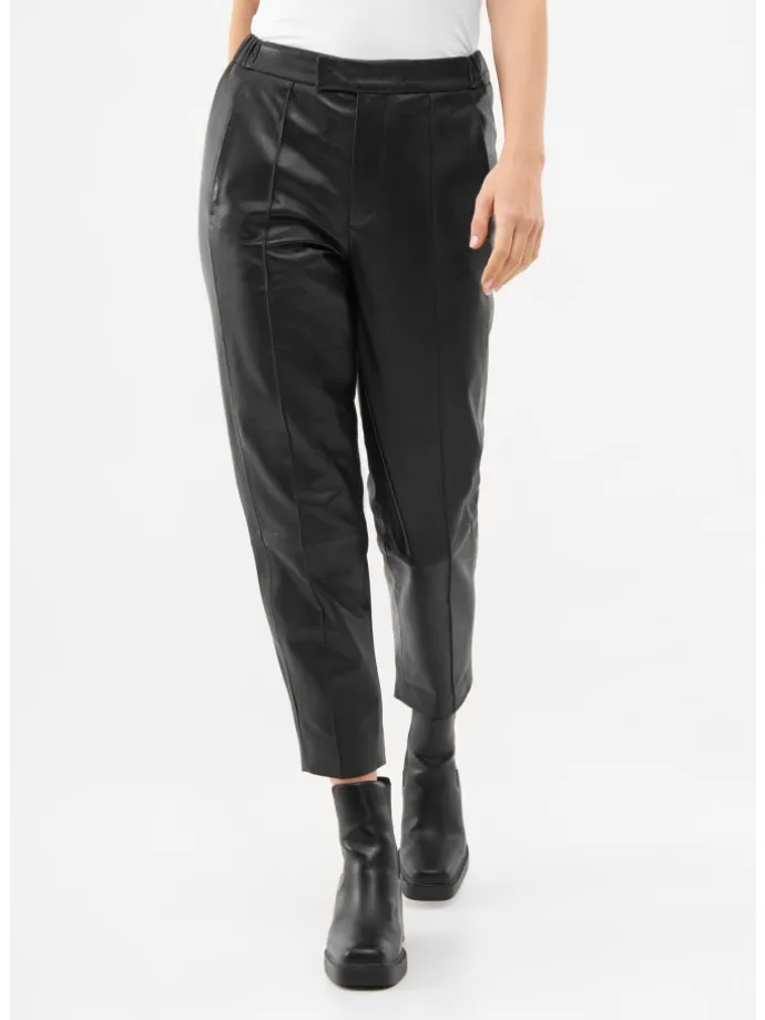 Lederhose PINTUCK in schwarz