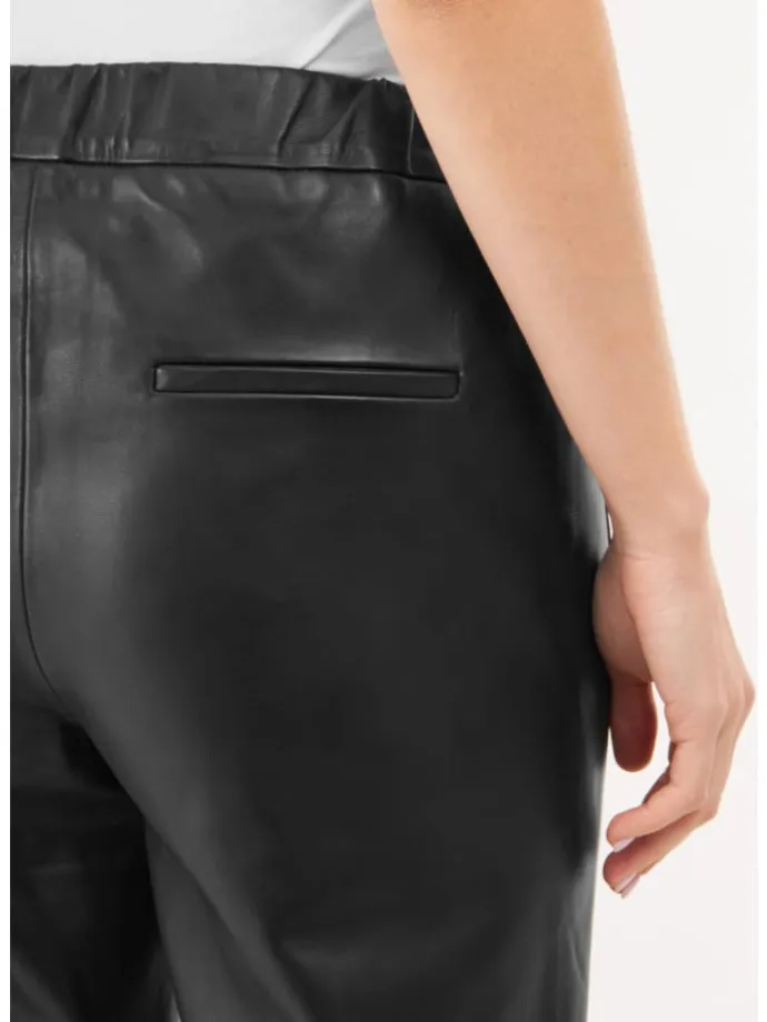 Lederhose PINTUCK in schwarz