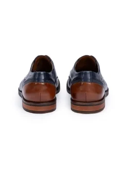 Leder-Schnürschuhe