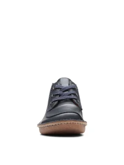 Leder-Schnürschuhe