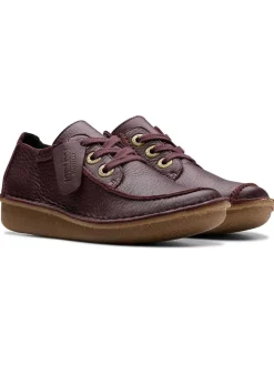 Leder-Schnürschuhe 