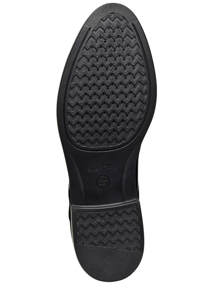 Leder-Schnürschuhe "Gladwin" in Schwarz