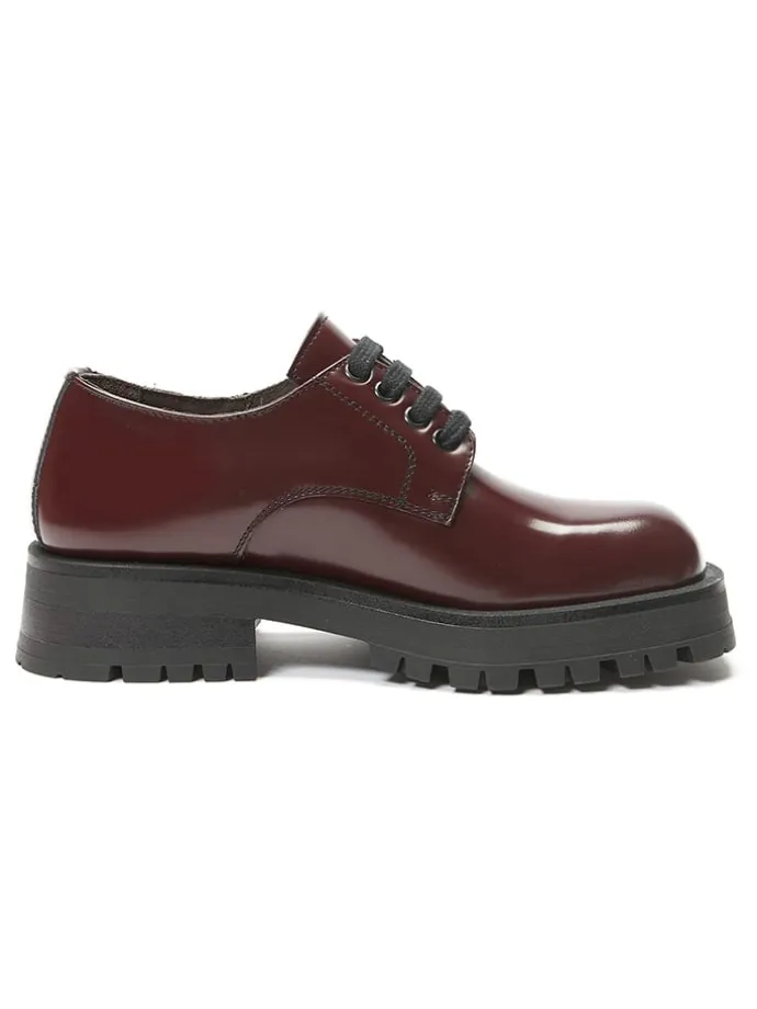 Leder-Schnürschuhe in Bordeaux