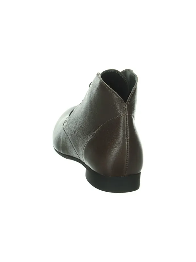 Leder-Schnürschuhe in Braun