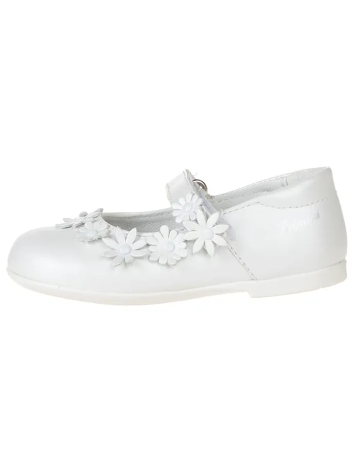 Leder-Spangenballerinas in Weiß