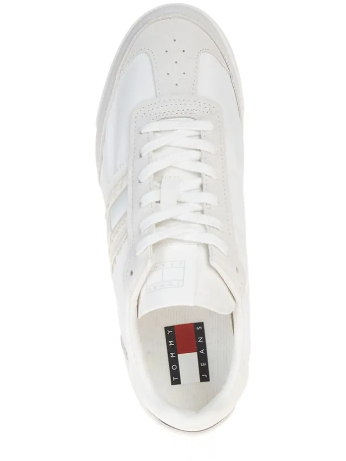 Leder-Trainingsschuhe in Creme/ Beige