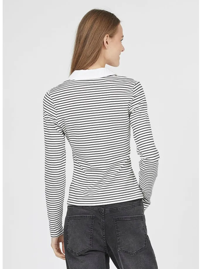 Longsleeve in Weiß/ Schwarz