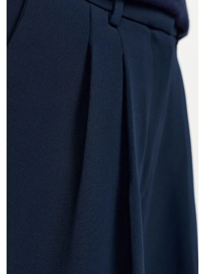 Marlenehose in Dunkelblau