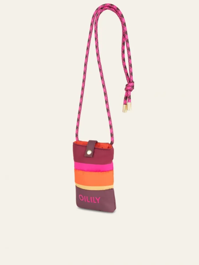 Mila Handyhalter in Braun