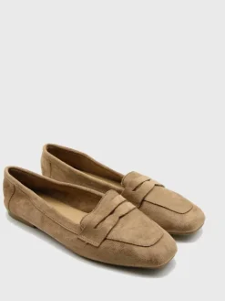Mokassins in Khaki