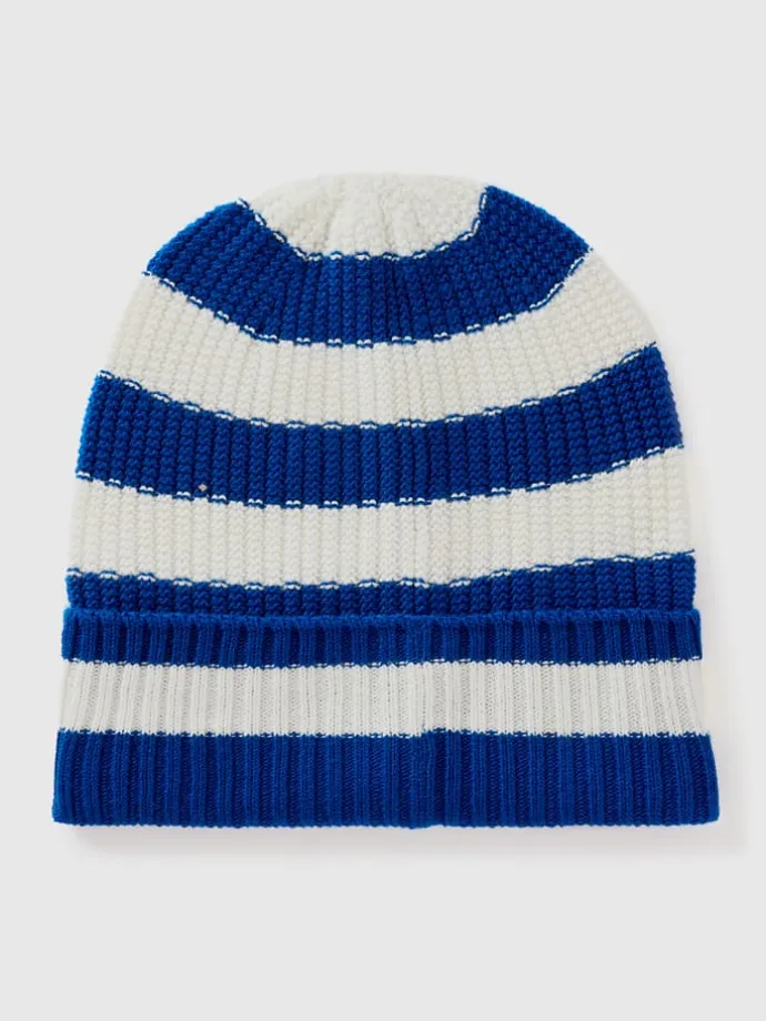 Mütze in Blau/ Weiß