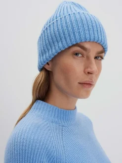 Mütze in Hellblau