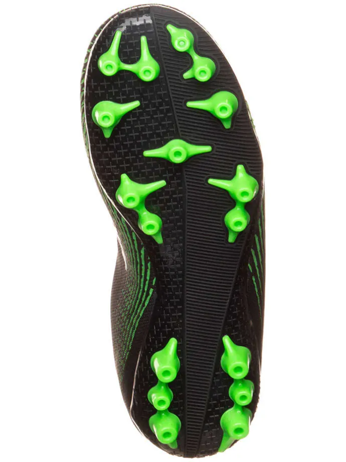 Nocken-Fußballschuhe in Schwarz/ Grün