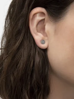 Ohrstecker mit Edelsteinen