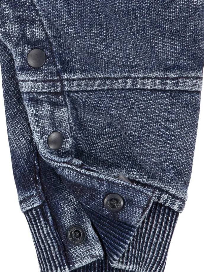 Overall in Blau