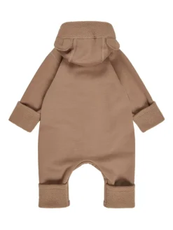 Overall in sand