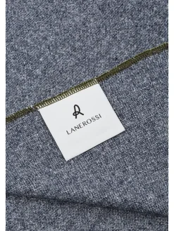 Plaid in Dunkelblau