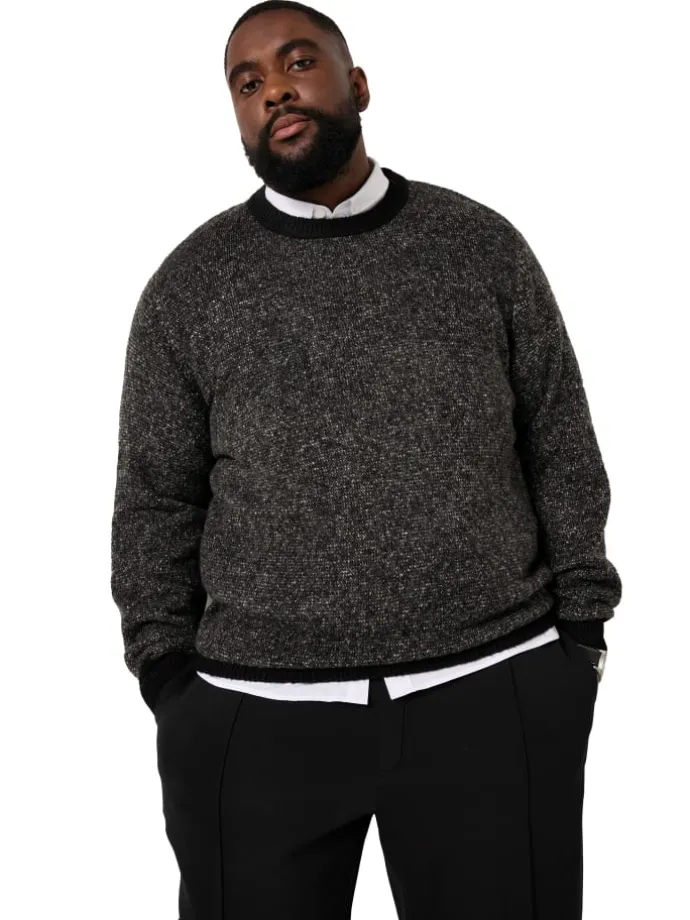 Pullover in schwarz