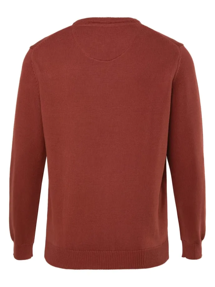 Pullover in ziegelbraun