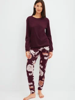 Pyjama in black cherry