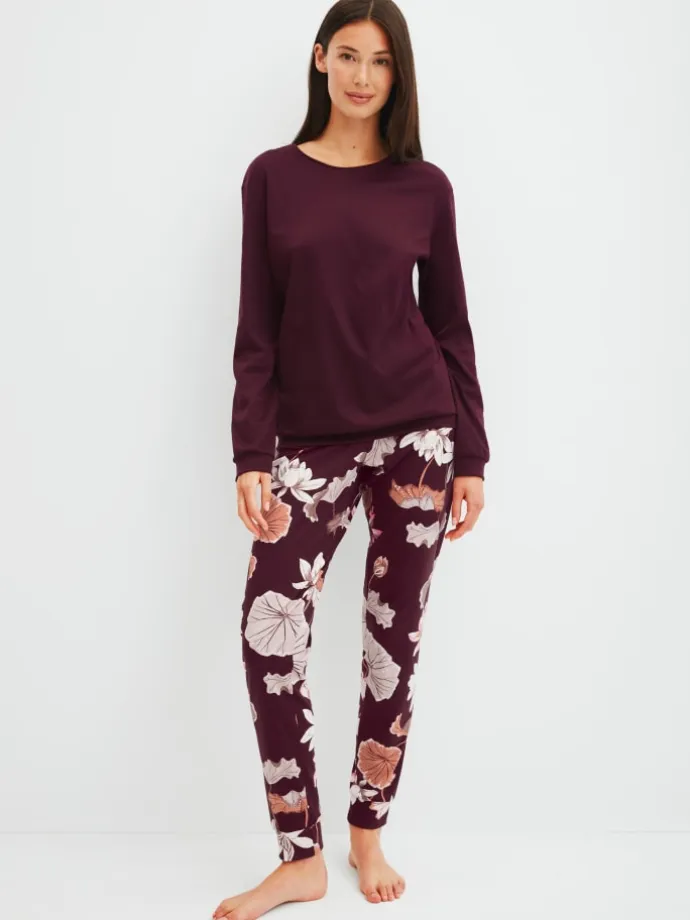 Pyjama in black cherry