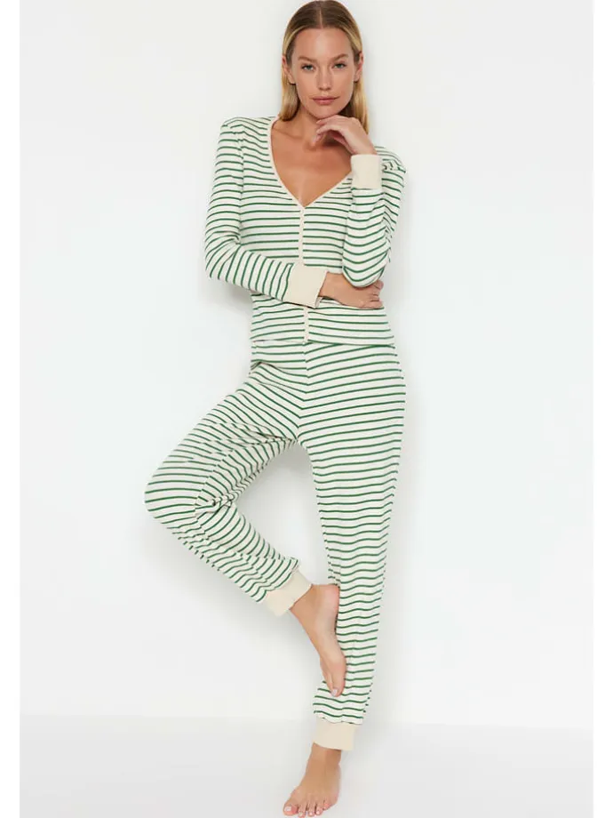 Pyjama in Creme/ Grün