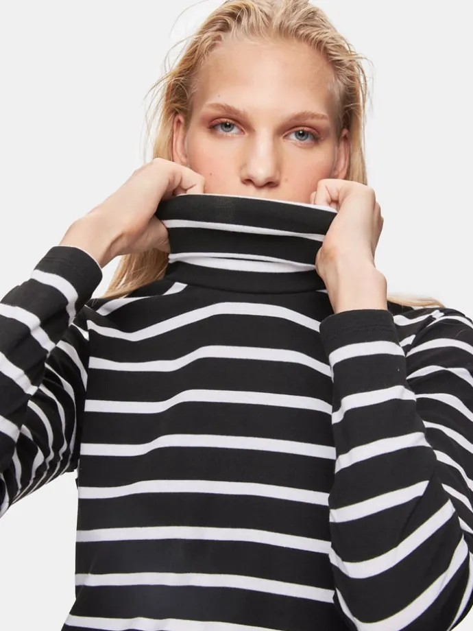 Rollkragenpullover in Schwarz/ Weiß