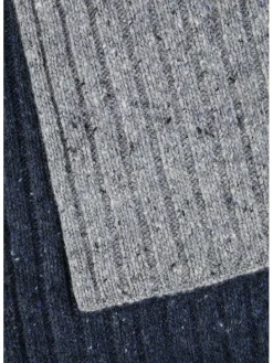 Schal in Grau/ Blau/ Hellbraun