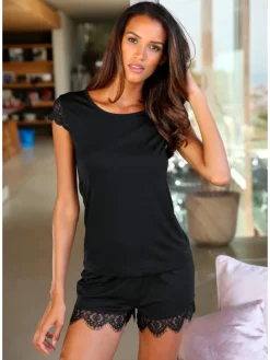 Schlafshorts in schwarz