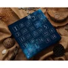Schmuck-Adventskalender in Dunkelblau