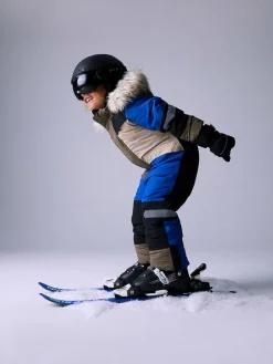 Schneeanzug