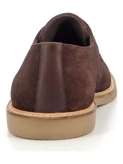 Schnürschuhe 