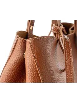 Schultertasche in Hellbraun - (B)28 x (H)22 x (T)13 cm