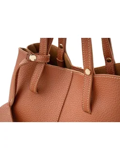 Schultertasche in Hellbraun - (B)28 x (H)22 x (T)13 cm