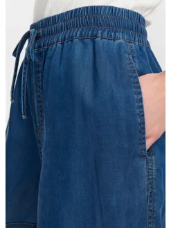 Shorts in Blau