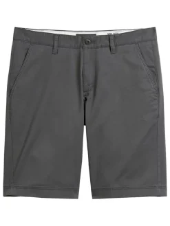Shorts in Grau