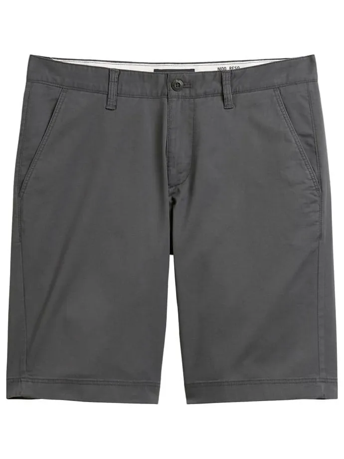 Shorts in Grau