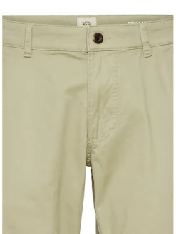 Shorts in Khaki