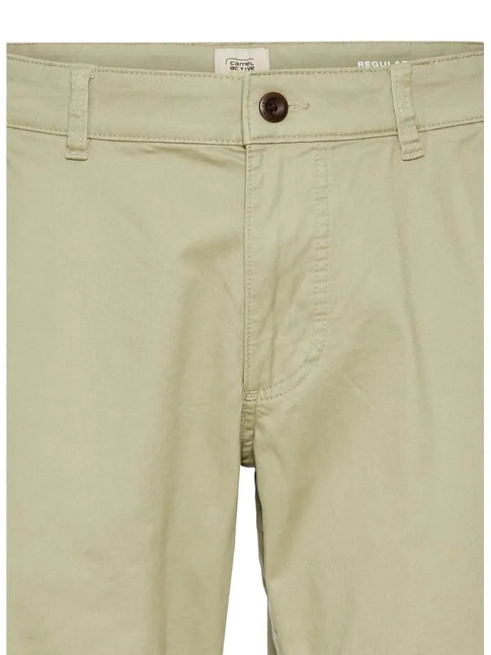 Shorts in Khaki