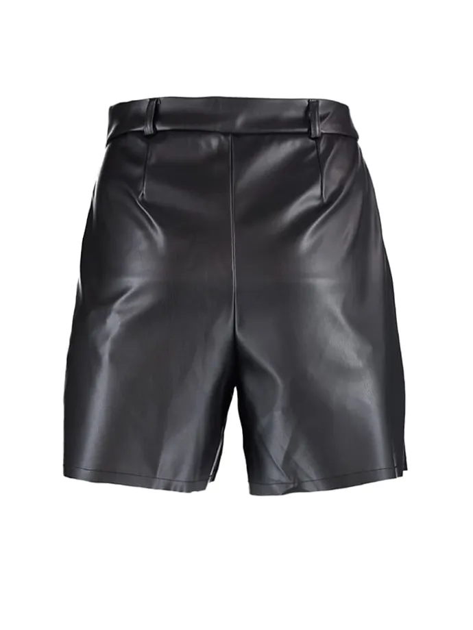 Shorts in Schwarz